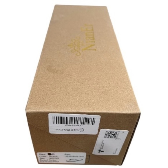 NianEr Silver Sparkly Rhinestone Flip Flop Sandals Comfort Foam Size 6 New - Picture 7 of 7